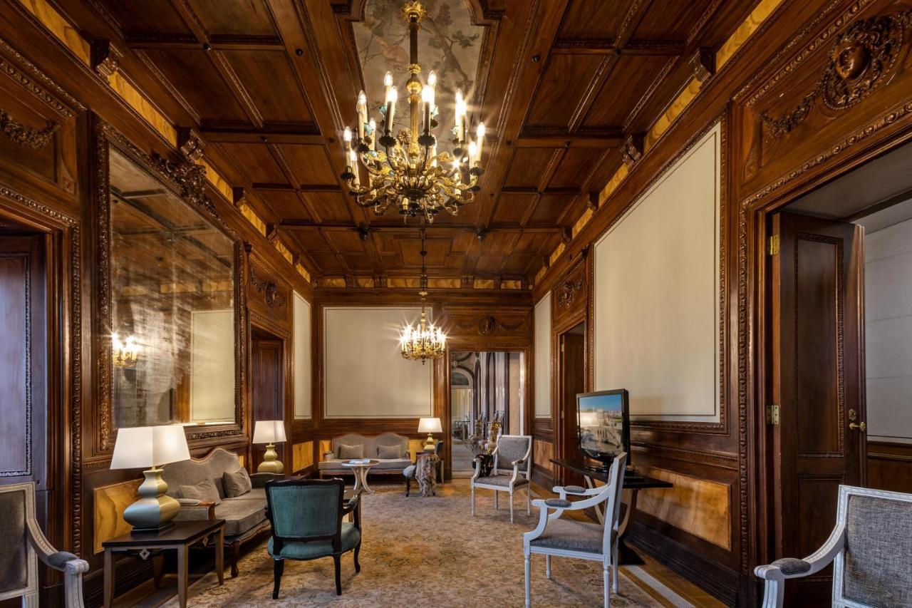 Pousada Palacio De Estoi - Small Luxury Hotels Of The World Dış mekan fotoğraf The West Corridor